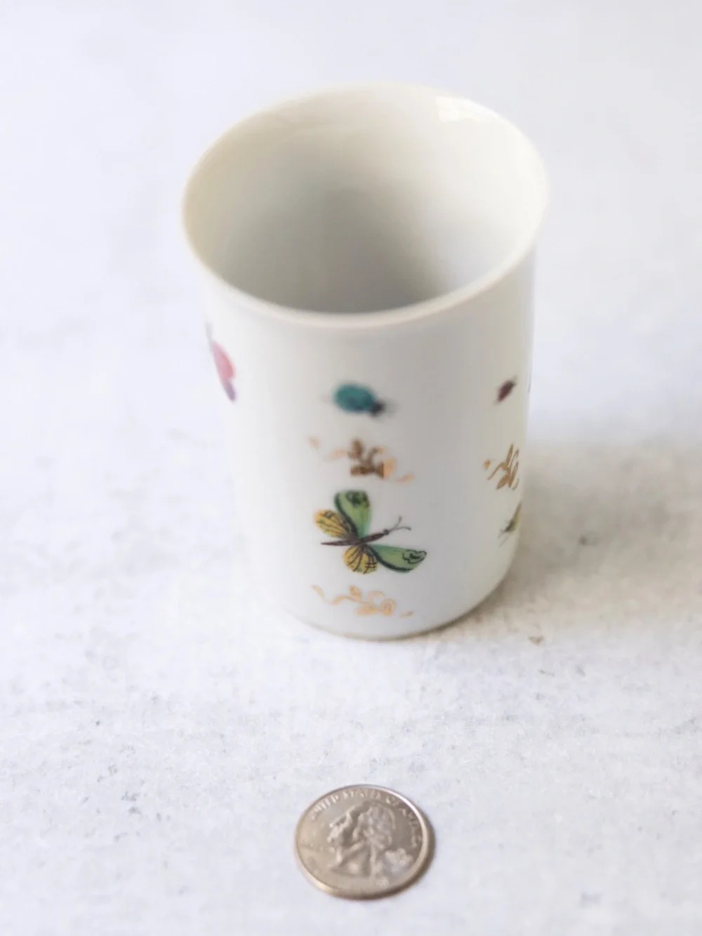 Spring Time Royal Crown Japan vintage porcelain cup tumbler vase 3 3/8